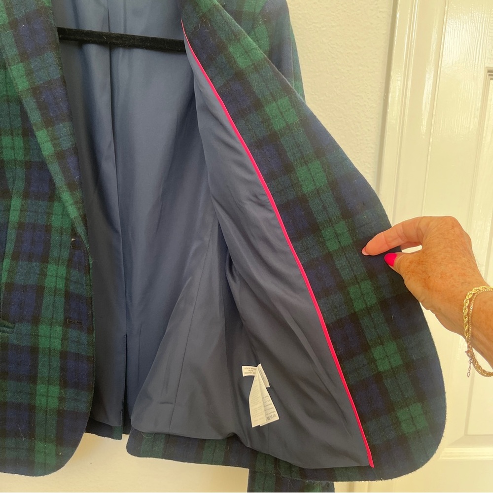 J CREW Factory Blazer 8/38” Green Blue Tartan PREPPY Wool Blend Gold Crest Buttn - Picture 9 of 16
